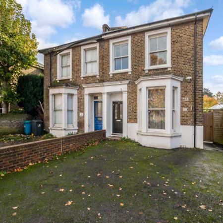 Pass The Keys Ealing Queen Of The Suburbs 2Bd Apartment Londra Dış mekan fotoğraf